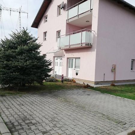 Slavuj Διαμέρισμα Νόβι Σαντ Εξωτερικό φωτογραφία